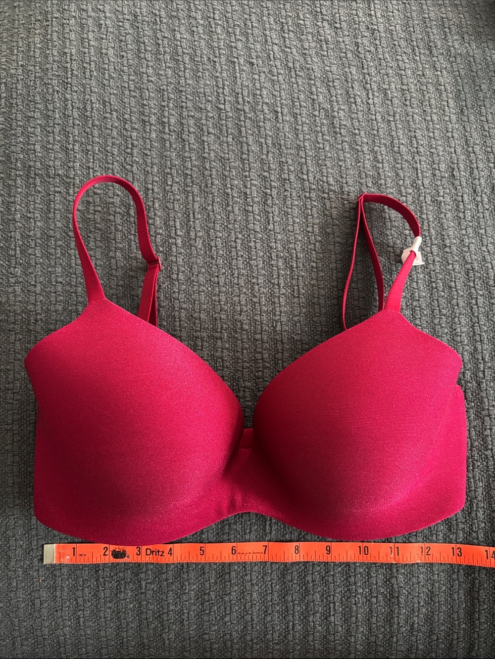 Victoria's Secret shimmery red Molded T-Shirt Bra